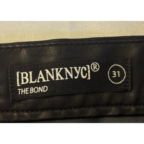 BLANK NYC Waverly Black Faux Leather Pants Women 31 High Rise Flare Pockets NEW - Picture 3 of 15